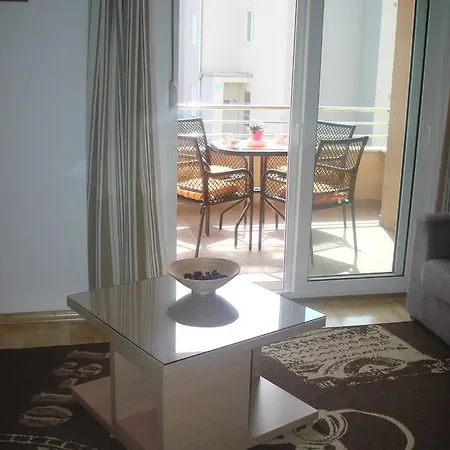 Petea Appartement *